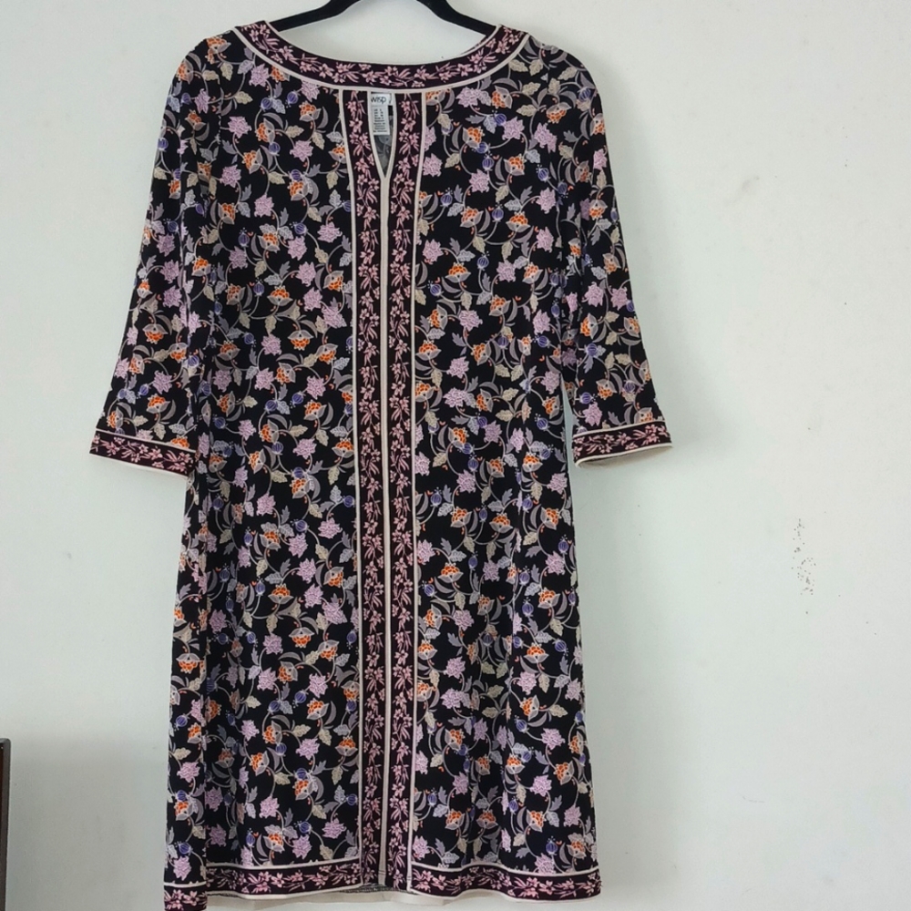 Wisp Marnie Knit BlackbDress with Floral print | Size 6 [NWOT]‎